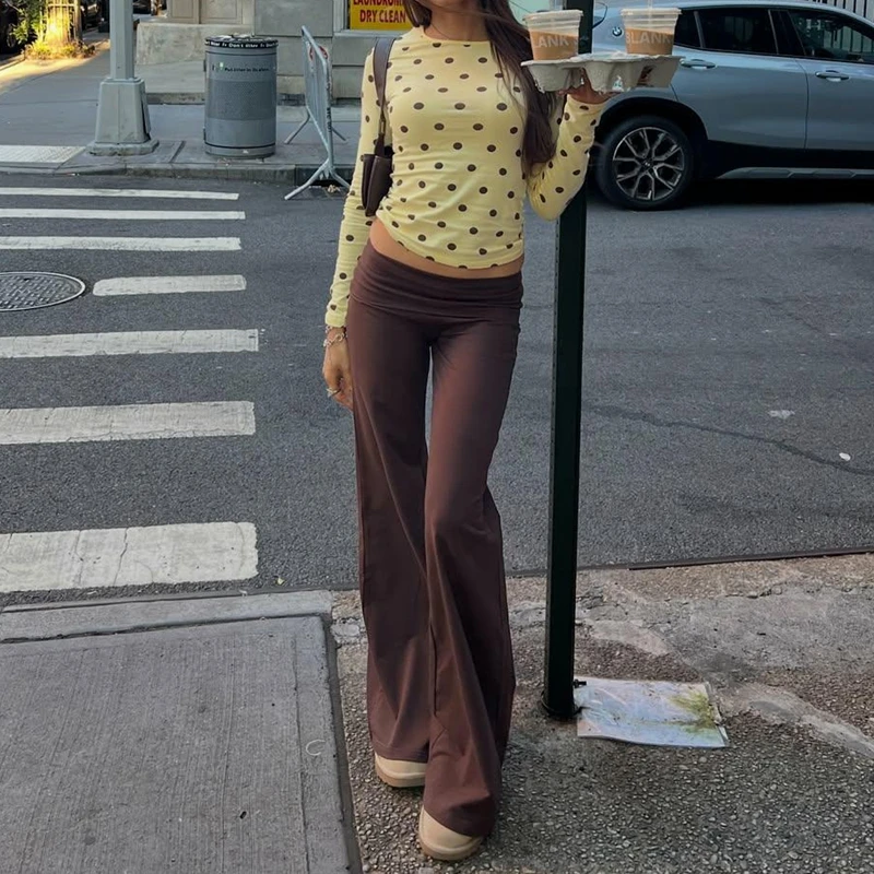 

Combhasaki Women Y2K Long Sleeve Polka Dot Print Crew Neck T-shirt Vintage Slim Fit Crop Top Casual Trendy Going Out Costume Tee