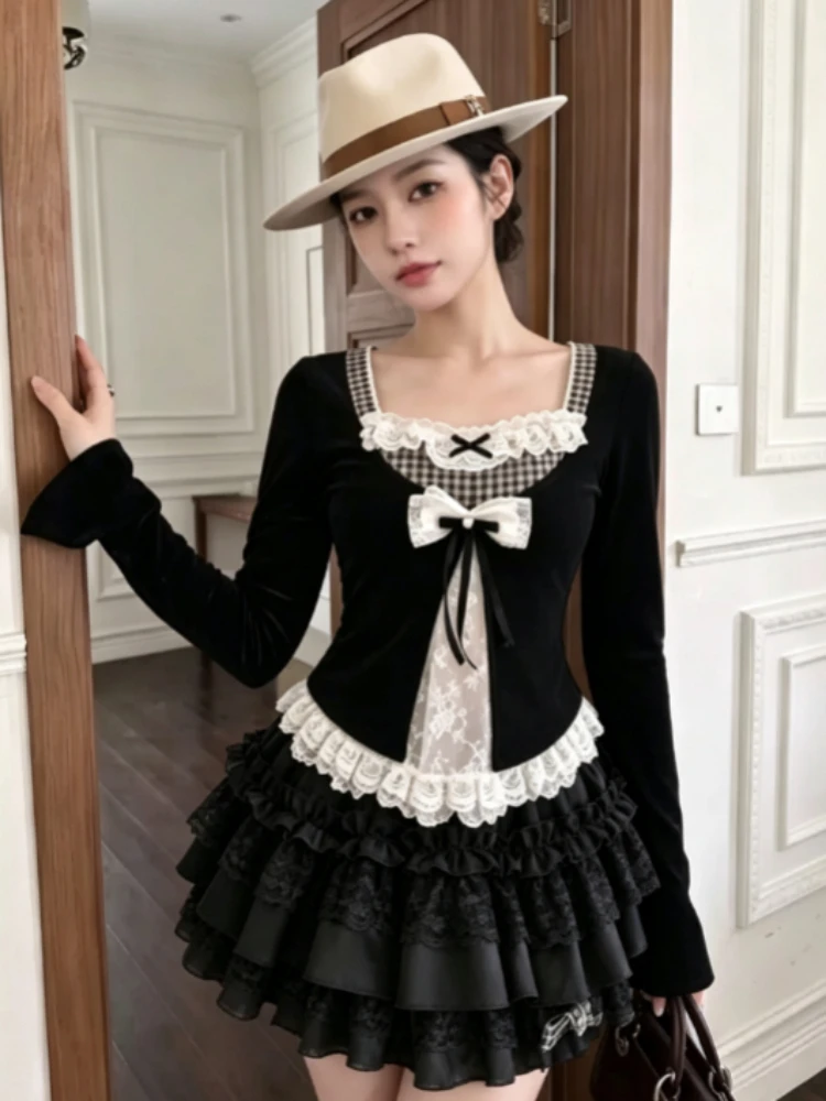 Women 2‑Piece Co‑Ord Skirt Set Korean Casual Style Japanese Kawaii Y2K Crop Top Blouse Mini Skirt American Retro Street Outfits