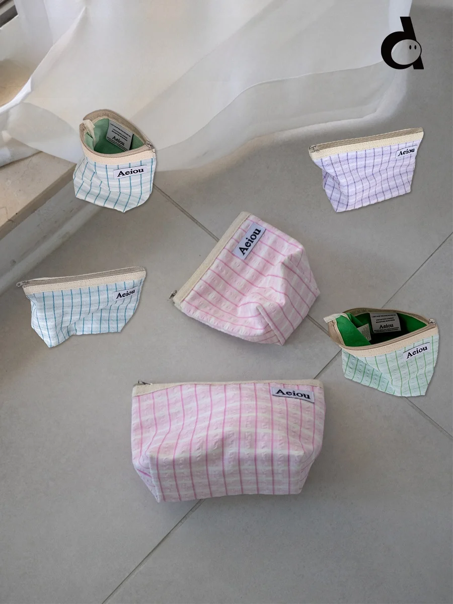 aeiou-large-capacity-grid-makeup-bag-storage-bag-blue-and-pink-summer-collection-durable-cotton-waterproof-cosmetic-bag