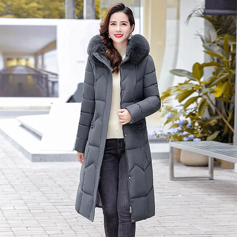 Zimowe parki Grube ciepłe kurtki puchowe bawełniane damskie codzienne futrzany kołnierz z kapturem ocieplane ubrania damski dopasowany płaszcz JJ538