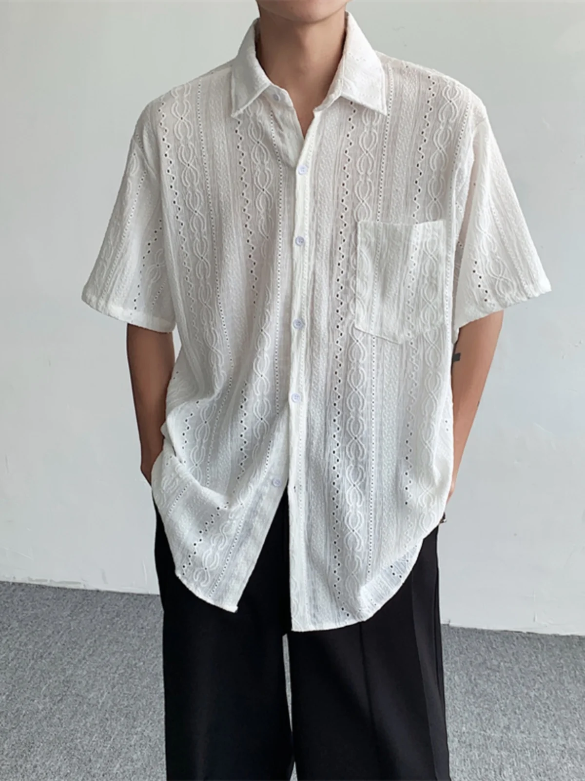 

Retro Japanese Sle Men's Loose ort Sve irt Summer Hong Kong Sle Pure Color Casual Faion Small ence Design