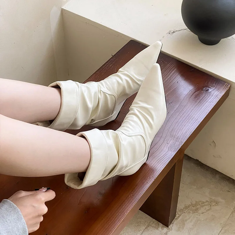 

Женская обувь на танкетке, женские современные ботильоны без шнуровки, модная обувь с острым носком, женские короткие ботинки на танкетке, женская обувь