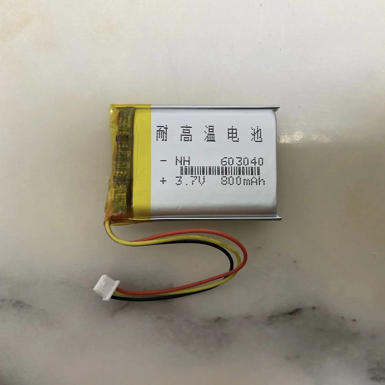 New 603040 Li Ion Polymer 800mah Battery 3.7V Rechargeable 800mah Lipo Lithium Battery