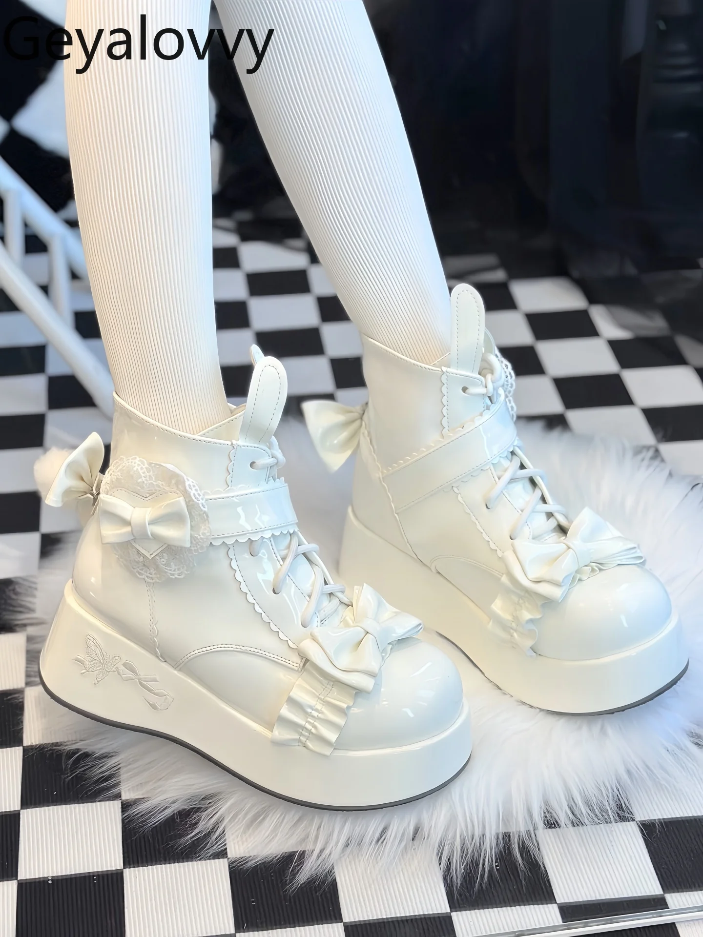 

Original Lolita Snow Boots with Fleece Lining Thick Sole Sweet Warm Cute Winter Bowknot Versatile Solid Color Short Boots