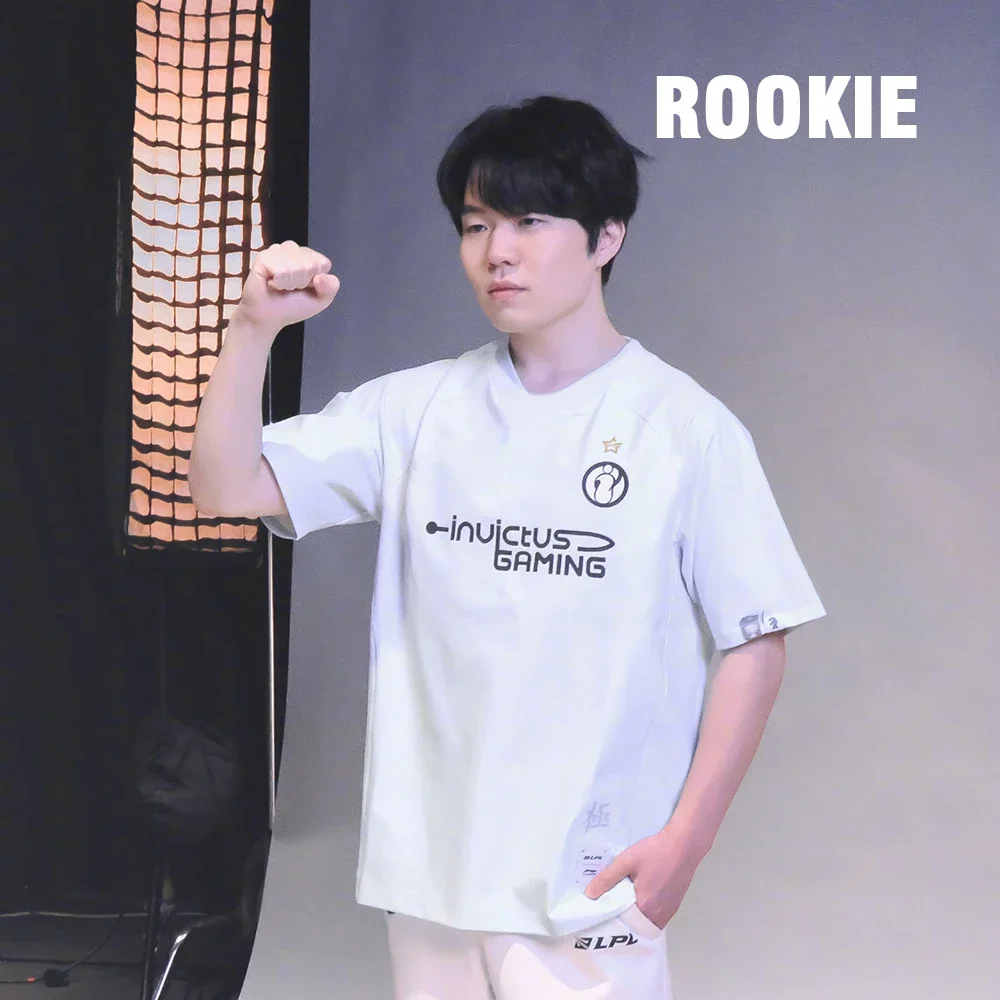 2025 جامعة الأساطير IG Esports فريق الزي الرسمي Theshy Rookie مخصص الفانيلة الرجال والنساء لعبة التدريب الزي الرسمي تي شيرت