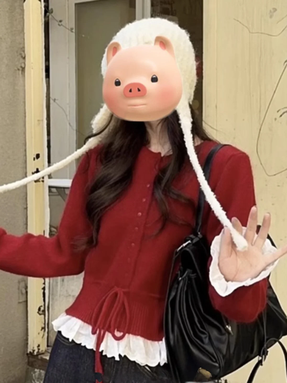 レッドレーススプライスニットセーター レディース 春先 ルーズスタイル トップス 新年 お正月服 通勤通学スタイル ゆったり