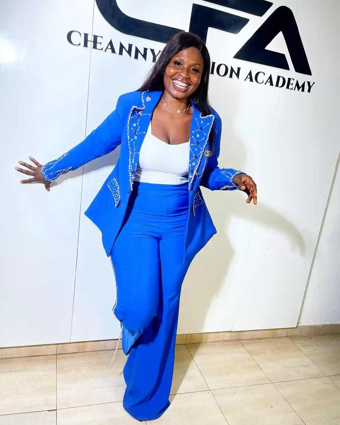 

Royal Blue Women Suit Set 2 Piece Blazer+Pants Trousers Luxury Crystals Formal Office Jacket Customized Wedding Tuxedos Coat
