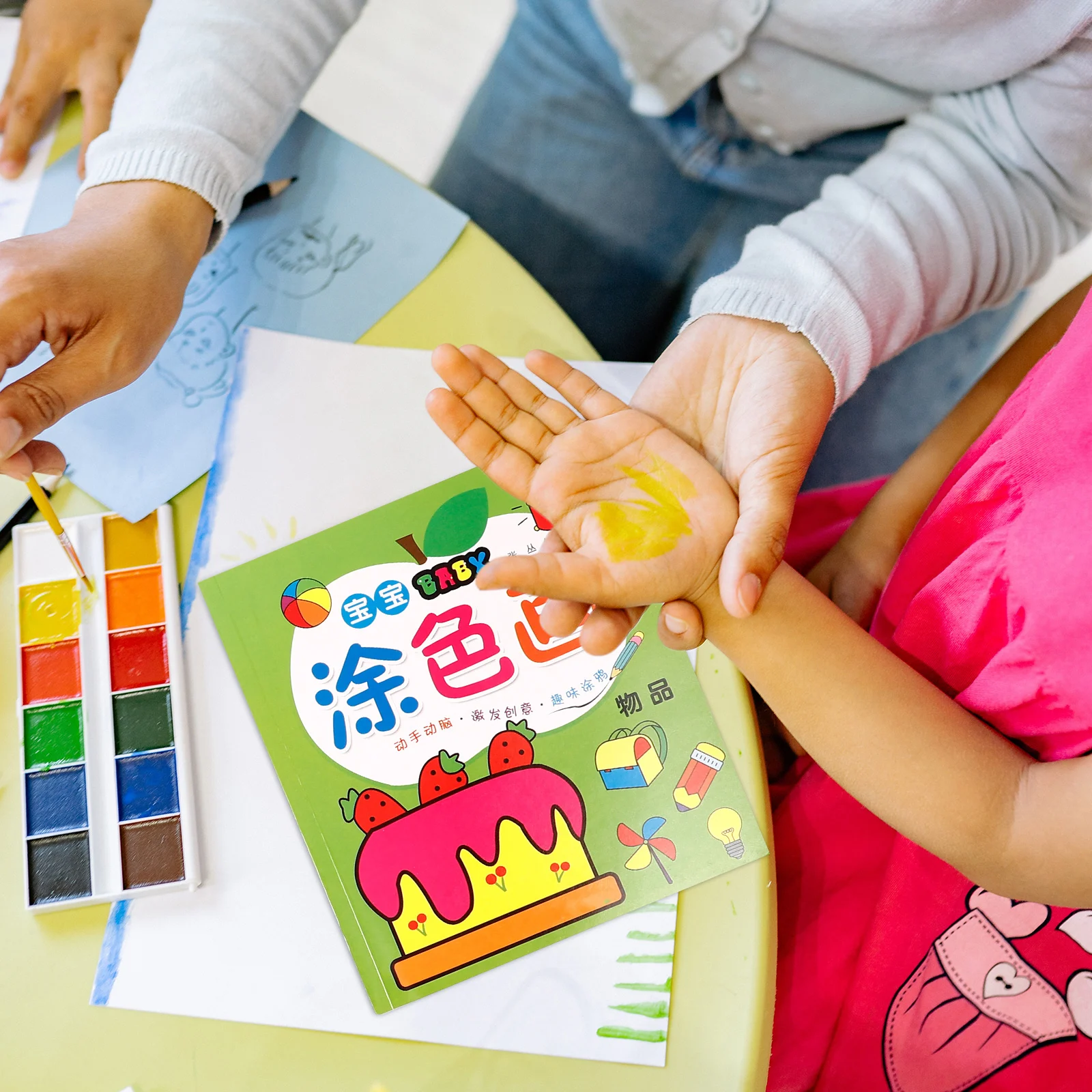 

8Pcs Coloring Books Easy Coloring Fun Educational Safe Reliable Present for Friends Family Party Favors