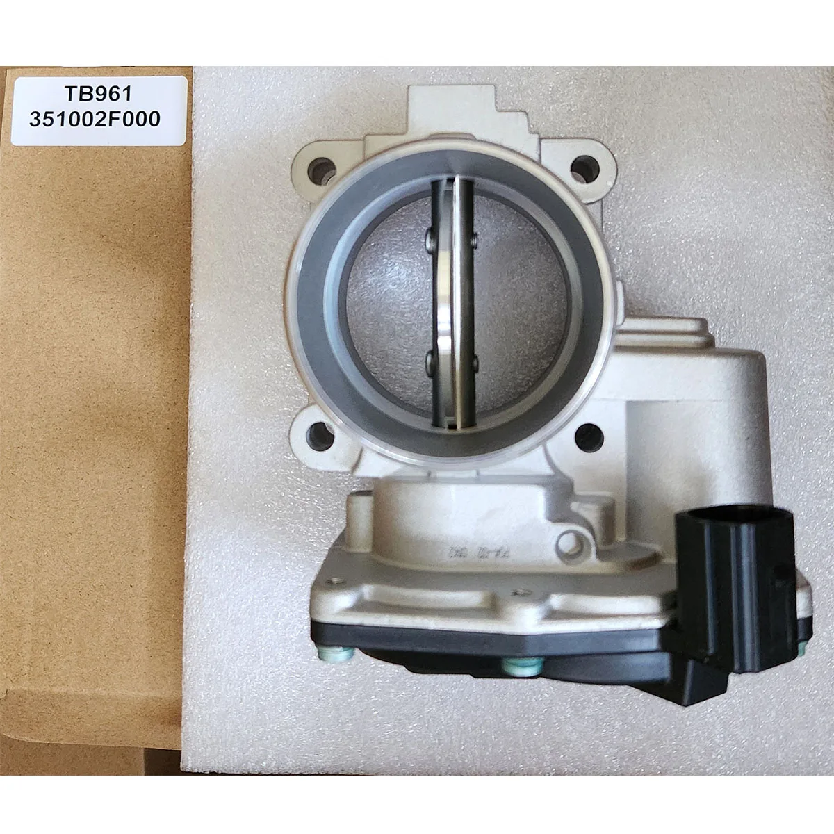 New Throttle Valve 351002F000 35100-2F000 for Hyundai Tucson Santa Fe Kia Sorento Sportage 2012 Body Acceleration 351002F600