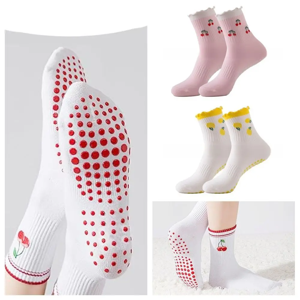 

New Cotton Pilates Socks Harajuku Street Sweat-absorbent Yoga Socks Non-Slip Grip Breathable Cherry Embroidery Socks