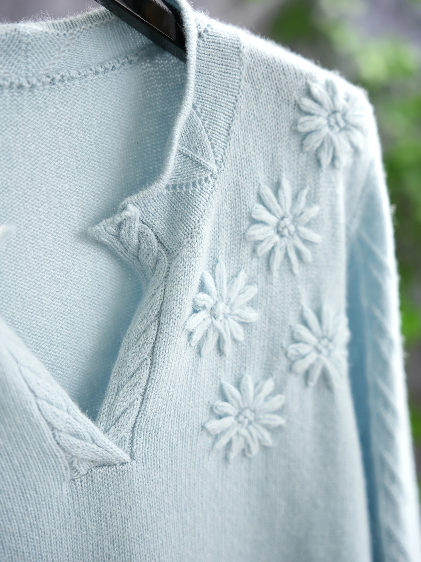 

Heavy Embroidery 26 Tead 00% Wool Vintage Lace Collar Light Blue Knitted Sweater Soft Warm Long Sve V-Ne Women's Pull...