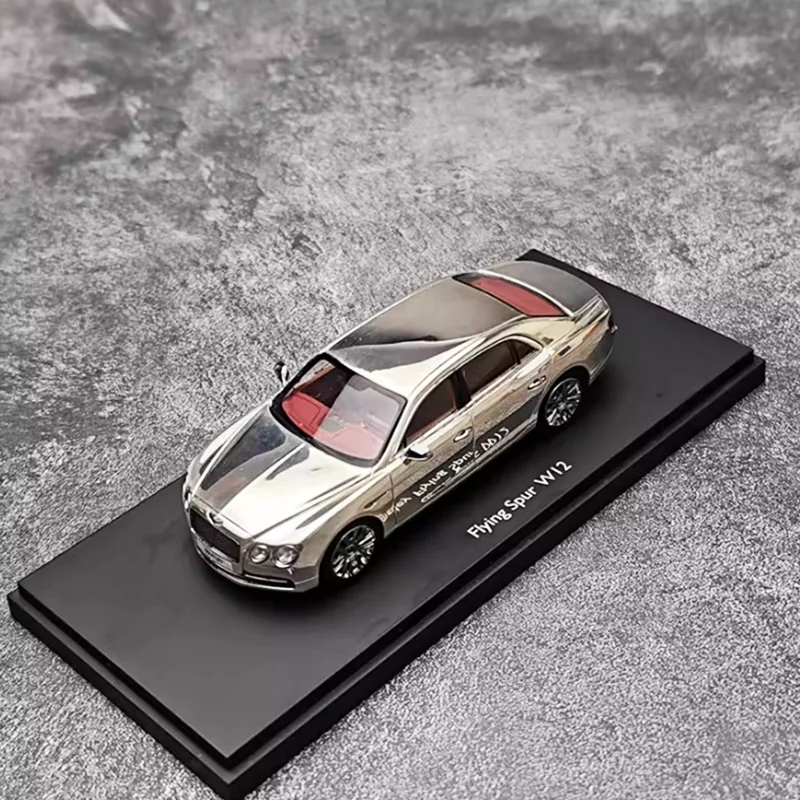 

Масштабная модель автомобиля Flying W12 из литого сплава 1:43, готовый продукт, имитационная игрушка, коллекционный подарок, статическая модель для демонстрации