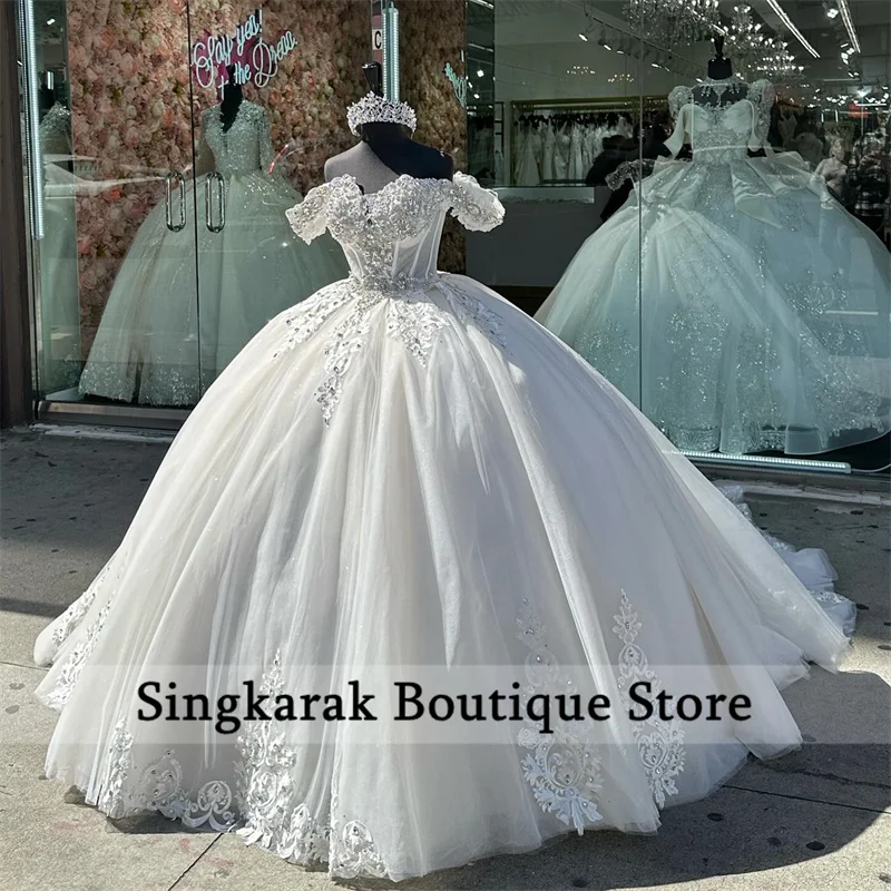 White Quinceanera Dresses Ball Gown Beads Crystals Vestidos De 15 Años Birthday 16th Party Wedding Party Gown Customized