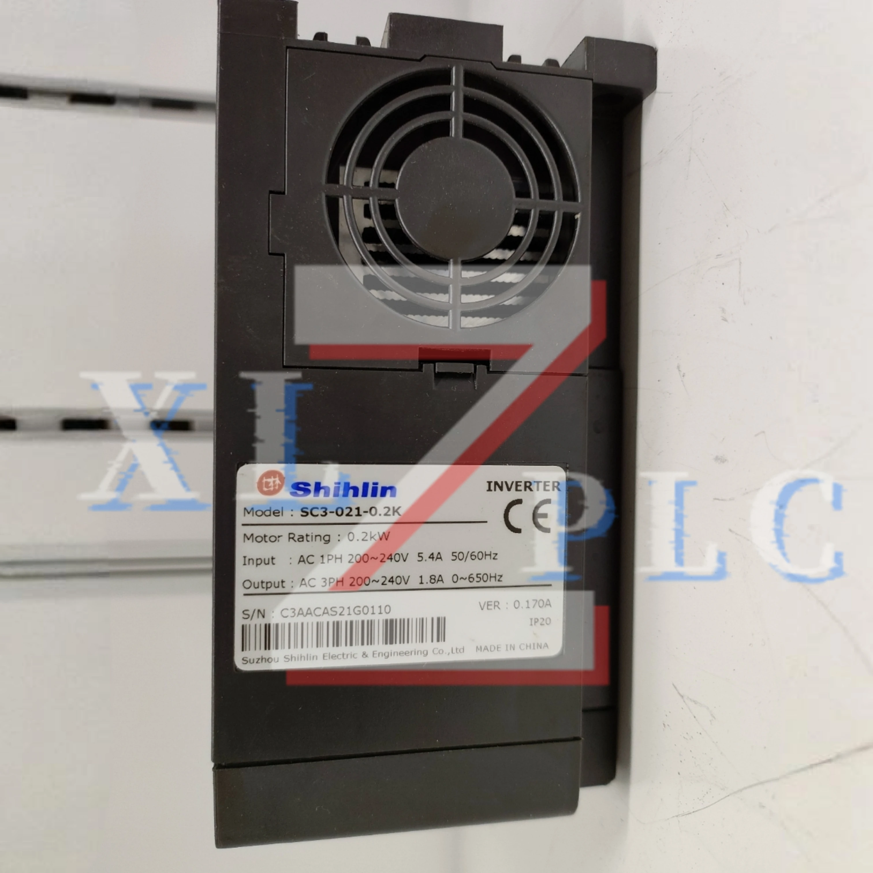 новый оригинальный преобразователь частоты SC3-021-0.2K SC3-021-0.4K
