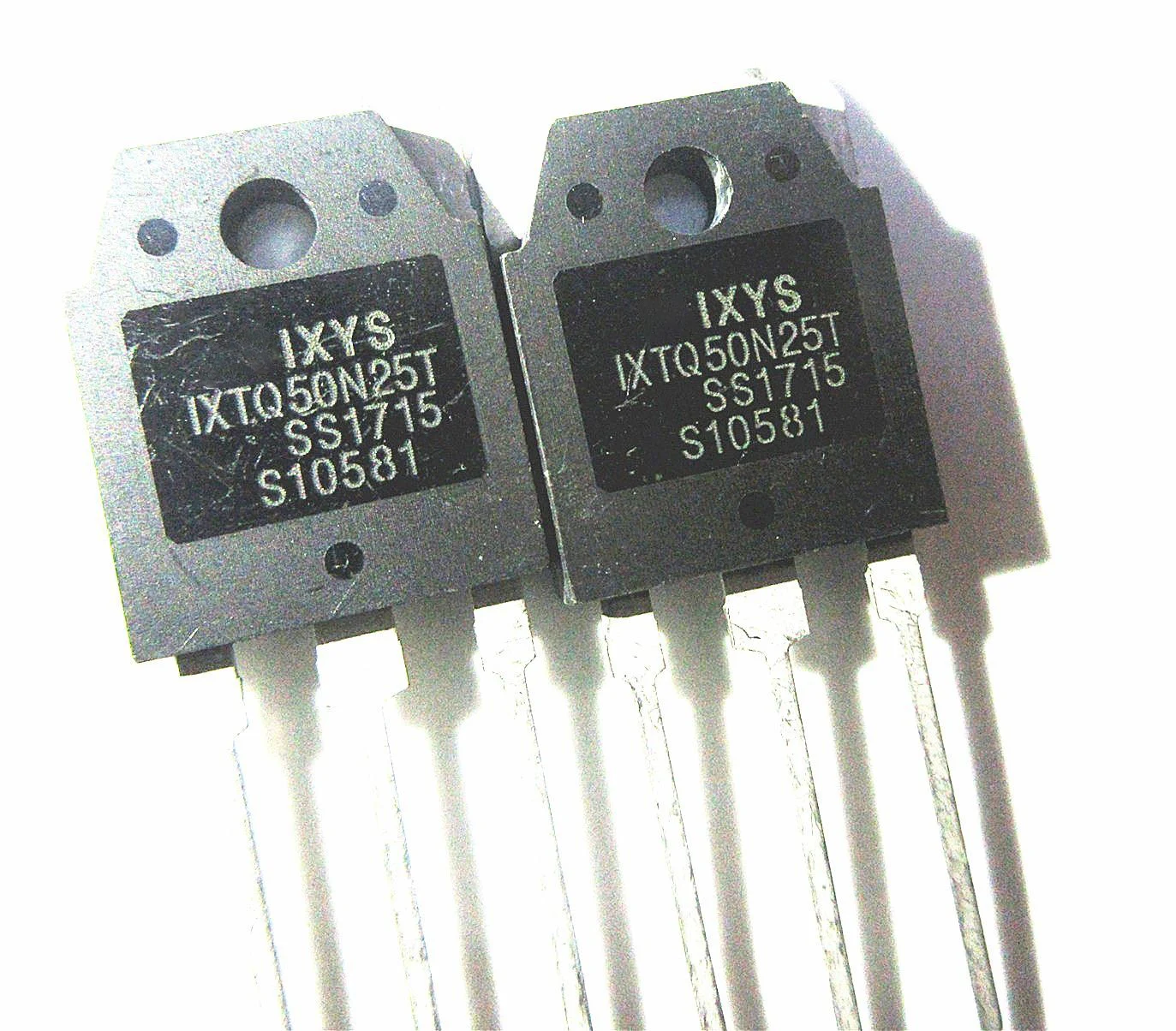 IXTQ50N25T field effect transistor 50A 250V TO3P