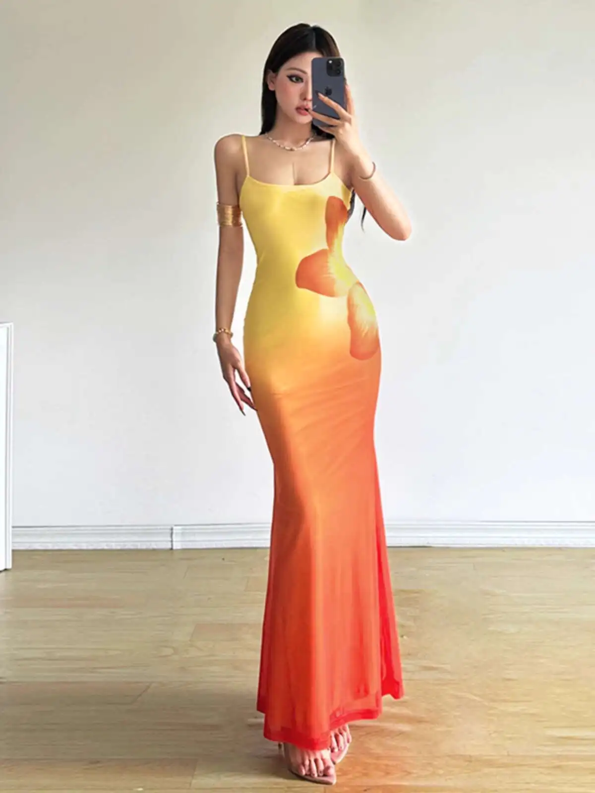 

Women Strap Dress Orange Gradient Design Vacation Style Slip Dress For Women High-end Floral Waist-cinching Dress