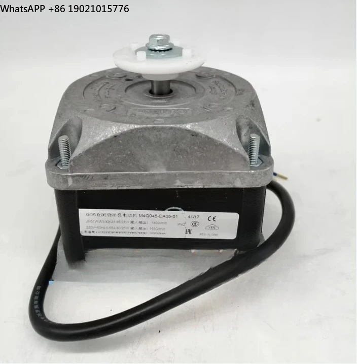 

Supermarket freezer evaporator. Condenser motor, motor M4Q045-DA05-01 86W
