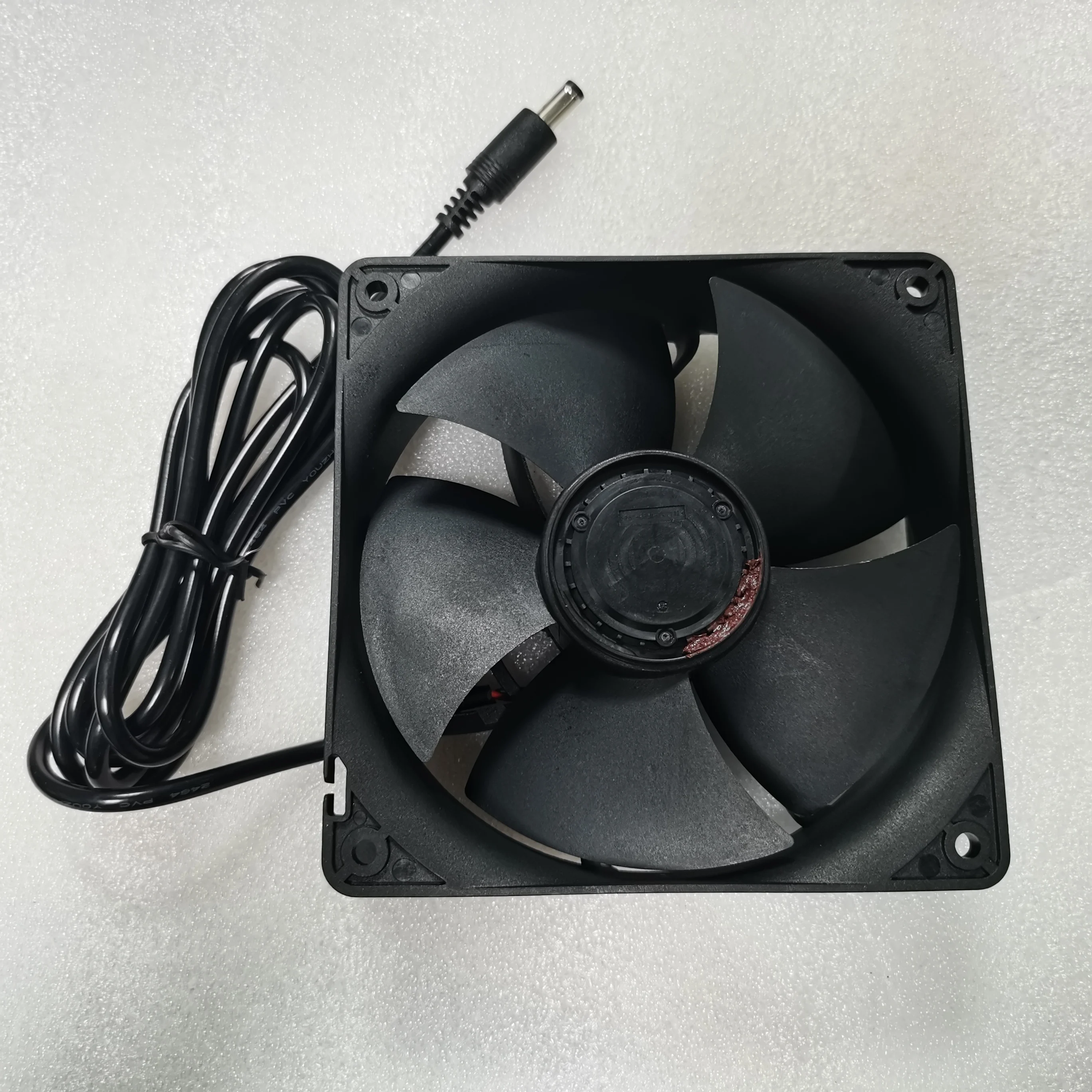Suitable for cartoon air mold fan with large wind 12038 12V 3.3A 4.8A 5.2A 12cm
