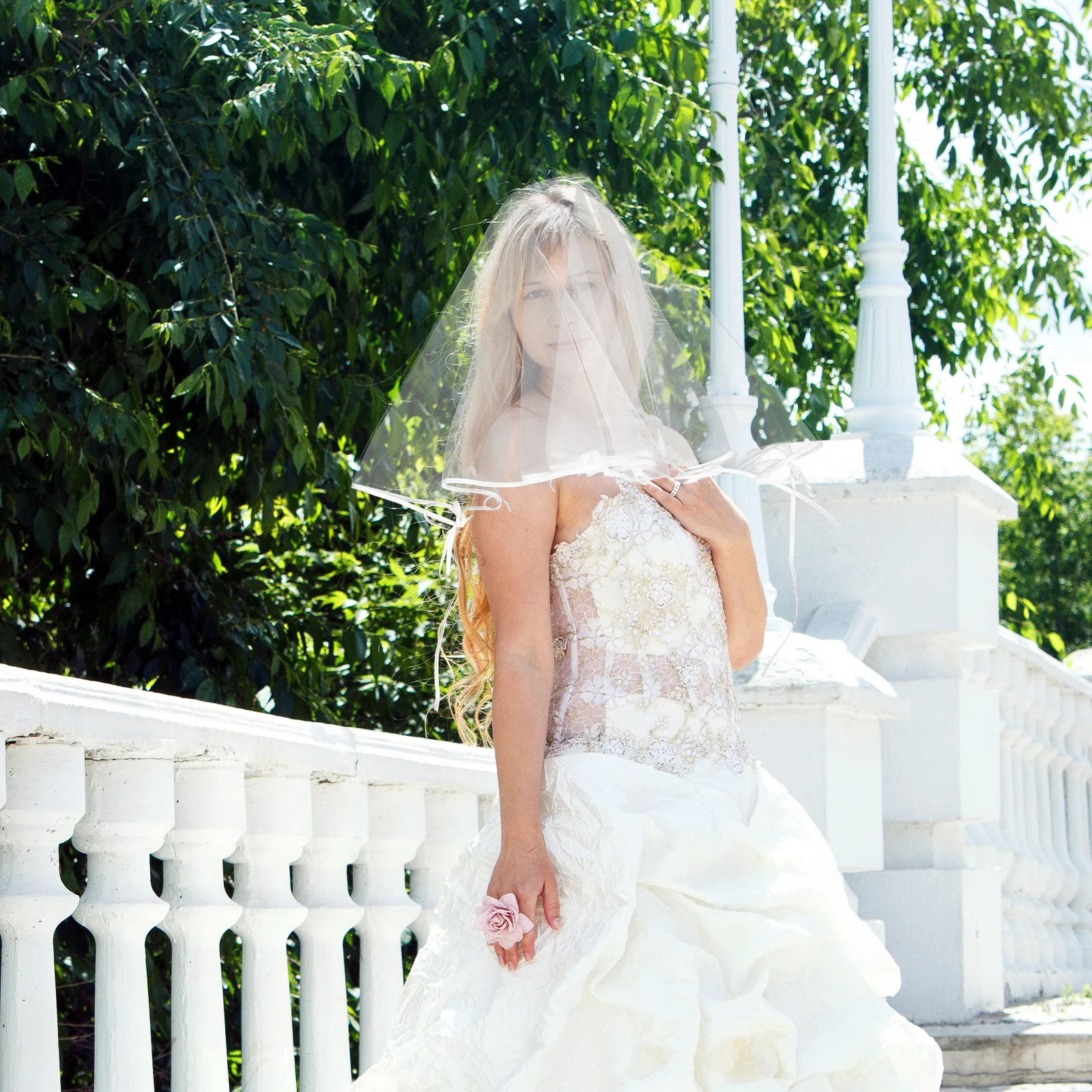 

Short Wedding Veil For Bride Elegant Bow Hair Accessory Lightweight Bridal Headpiece Church Beach Garden Ceremony