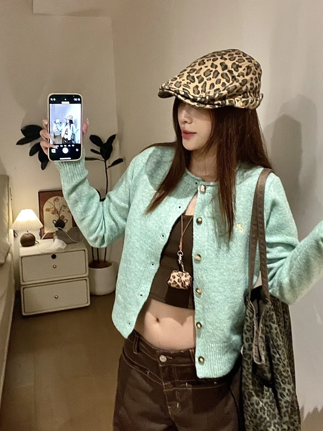 

Мягкий мятный вязаный кардиган для женщин, повседневный свитер с коротким рукавом, удобный, дышащий, для весенне-осеннего сезона, модный топ