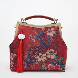 Handmade Women Vintage Cotton Fabric Floral Embroidery Messenger Bag Female Retro Chic Party Chinese Old Luxury Design Handbag