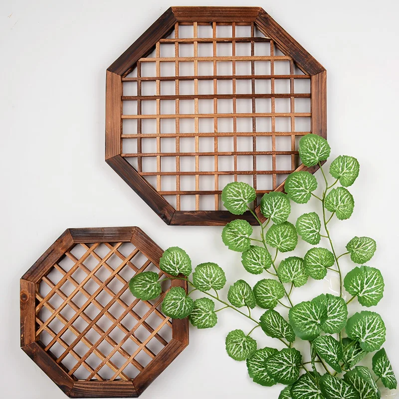 

Country Style Wooden Trellis Wall Hanging, Carbonized Garden Wall Decor, Retro Courtyard Fence Panel for Home Decoration