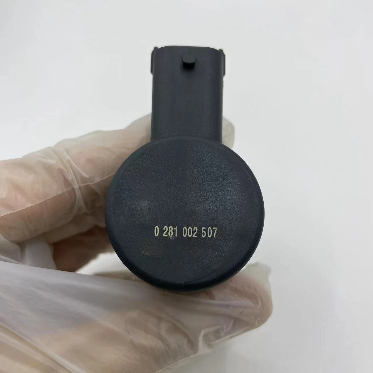 1pc 0281002507 Fuel Pressure Regulator Sensor For Hyun-daii K-IA 23280-33010 23280-33020 51815371 9S519C968AA 31402-2A400