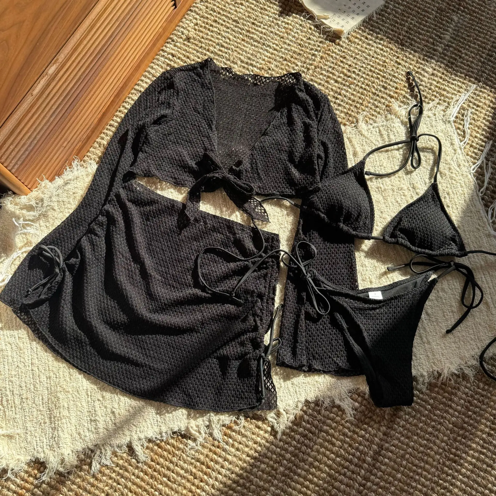 Fanan 2026 Summer New Women solid color summer new beach vacation style four-piece split swimsuit