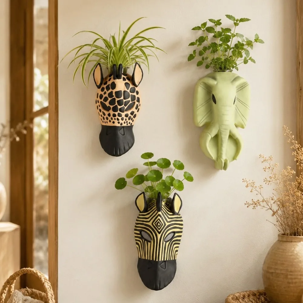 3D Animal Wall Mounted Flowerpot Elephant Head Abstract Design Wall Hanging Decoration Unique Leopard Style Hanging Planter