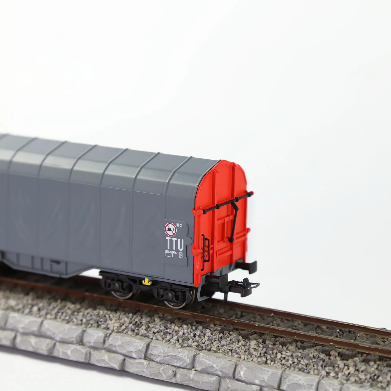 Evemodel-modelo de ferrocarril HO a escala 1:87, vagón de bobina cubierto, coches de carga, C8762, 1 ud.