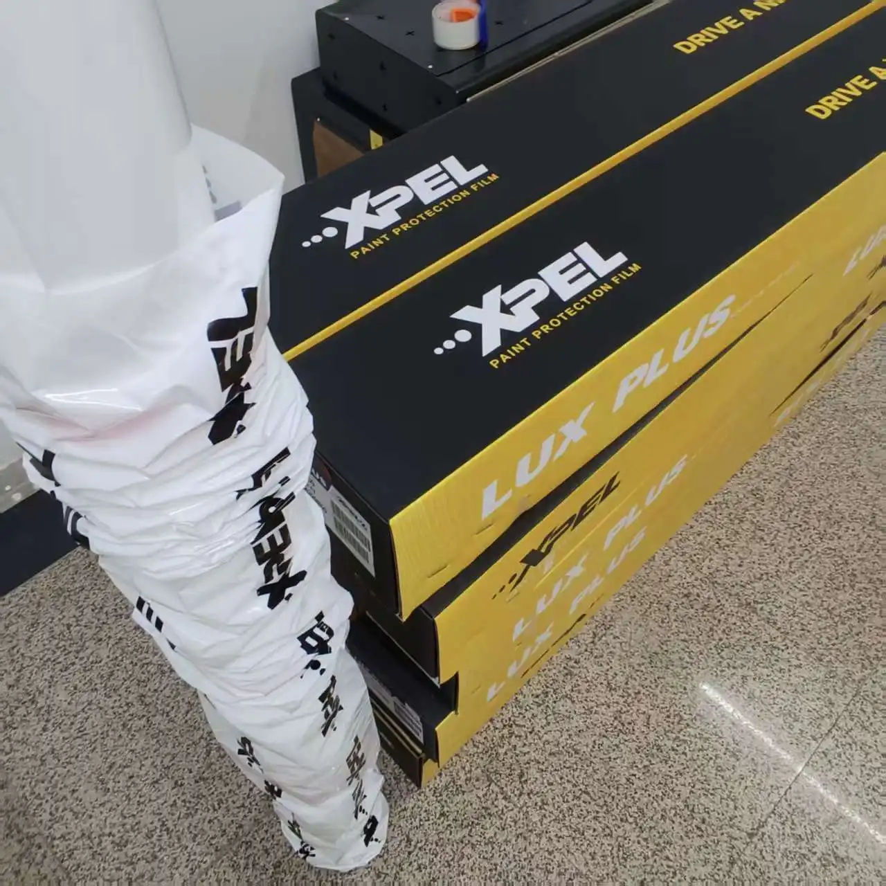 

XPEL LUX PLUS Invisible Clear PPF TPU American Original Glossy Anti Yellowing Self Repair Film For Suitable for all vehicle mode
