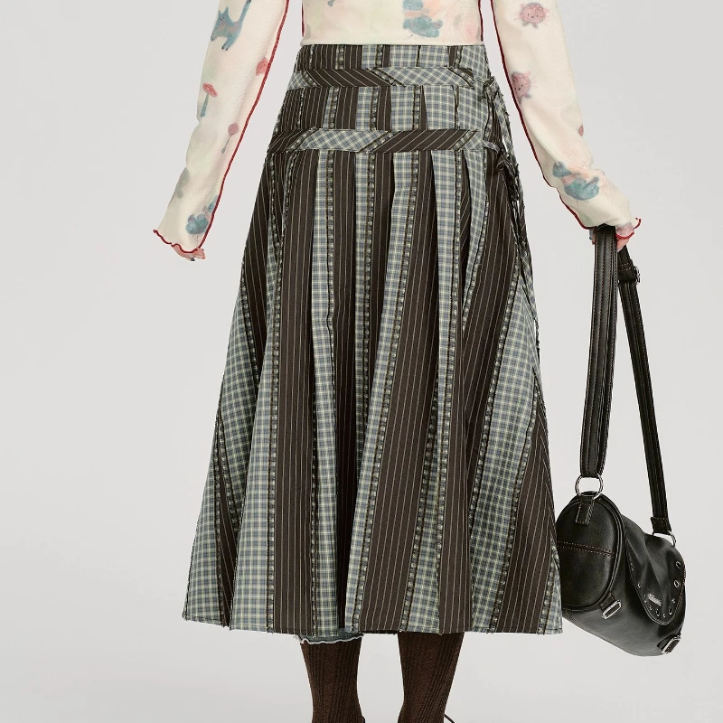 Vintage Design Plaid Splicing Pleated Women's Long Skirt 2025 Autumn Winter New Sweet Cool Loose Versatile Lace-up Skirts Ladies