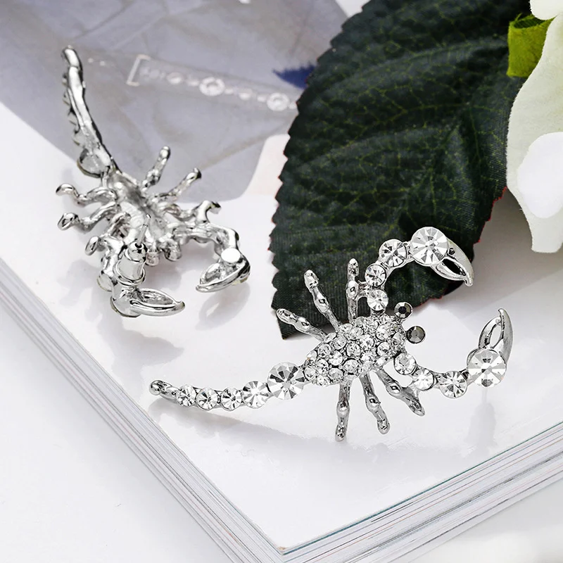 Fashion Creative Scorpion Diamond Stud Accessories Women\'s Personality Light Luxury Animal Punk Hip Hop Jewelry Gift 2022 Trend