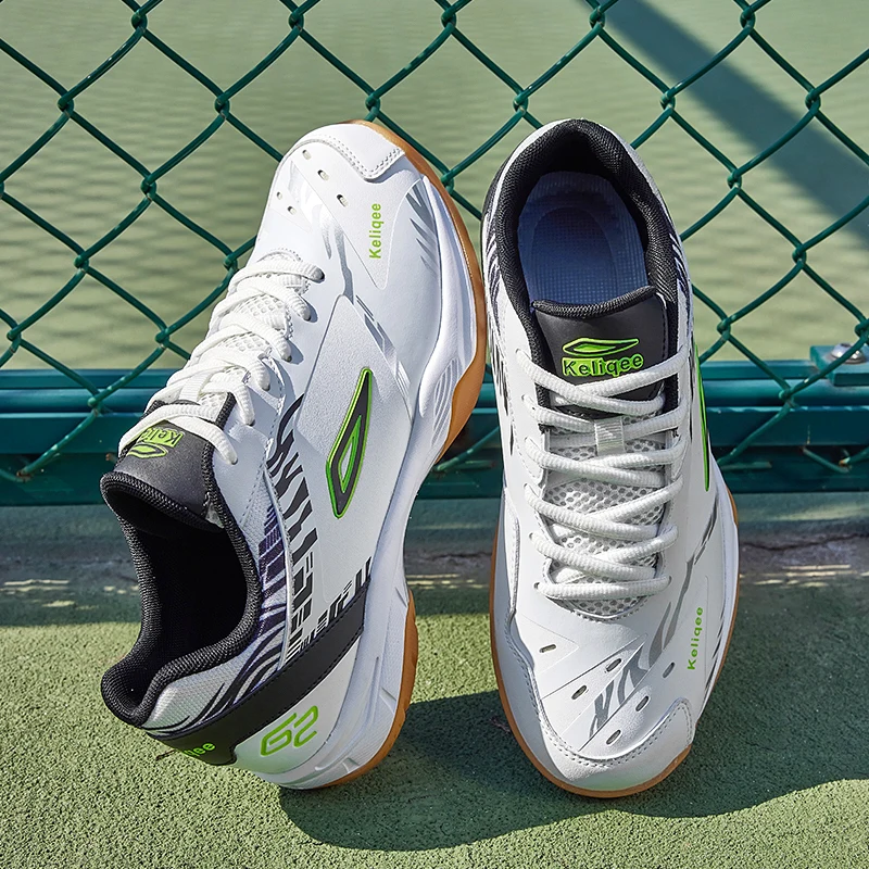 

2026 Original Brand Tennis Training Couples Sneakers Breathable Indoor Court Mens Womens Shoe Lace Up Badminton Shoes Unisex