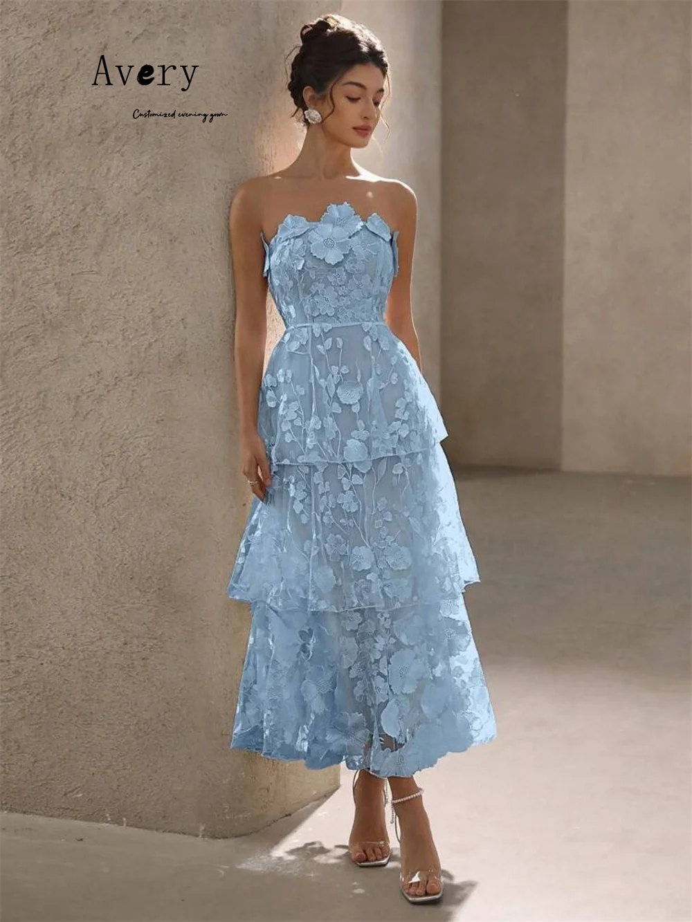 Avery Maßgeschneiderte blaue Blume, A-Linie, hohl, luxuriös, Damen-Abendkleider, elegante Partykleider, 2025, Party, langes Kleid