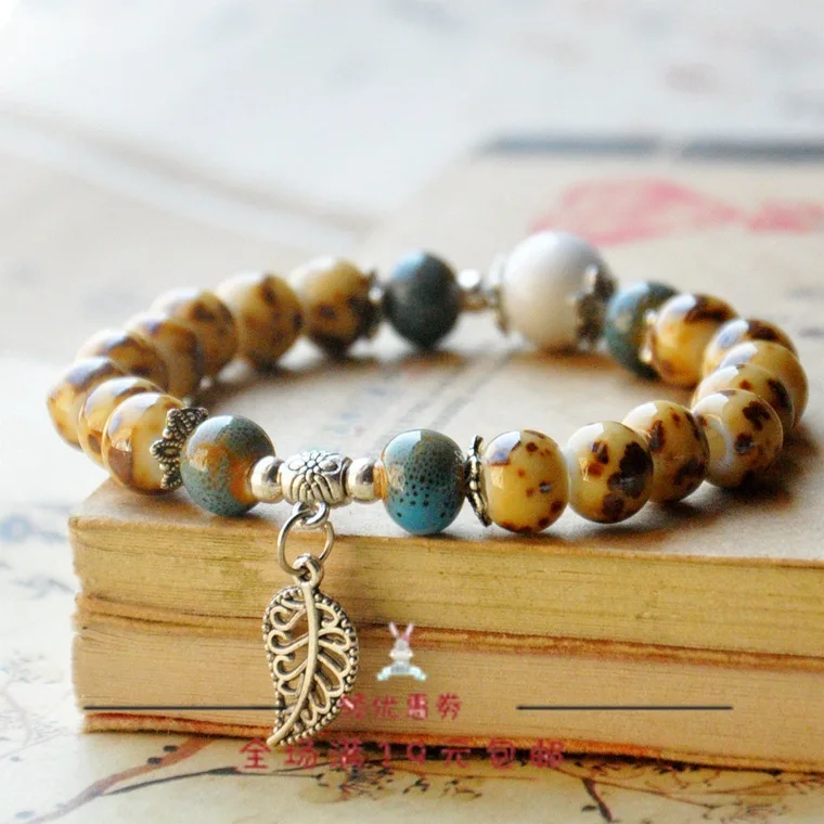 Retro Bohemian Kiln-Turned Ceramic Beads Stretch Bracelet Leaf Pendant Stretch Beaded Hand Strap Ladies Daily Party Jewelry Gift