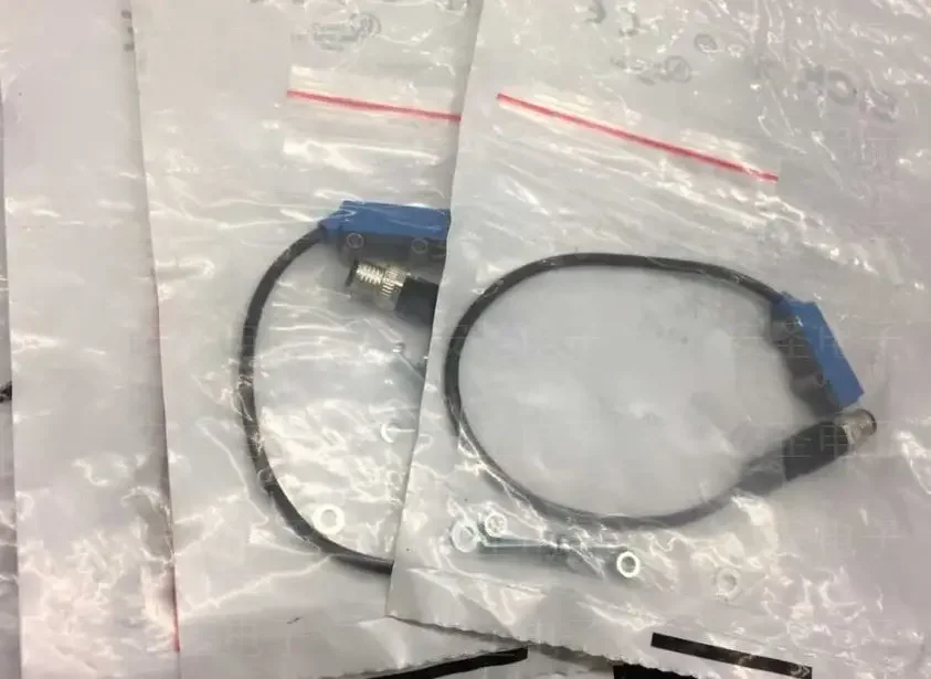 

Photoelectric switch sensor W2S-2 series of new original spot sale WTB2S-2P1330
