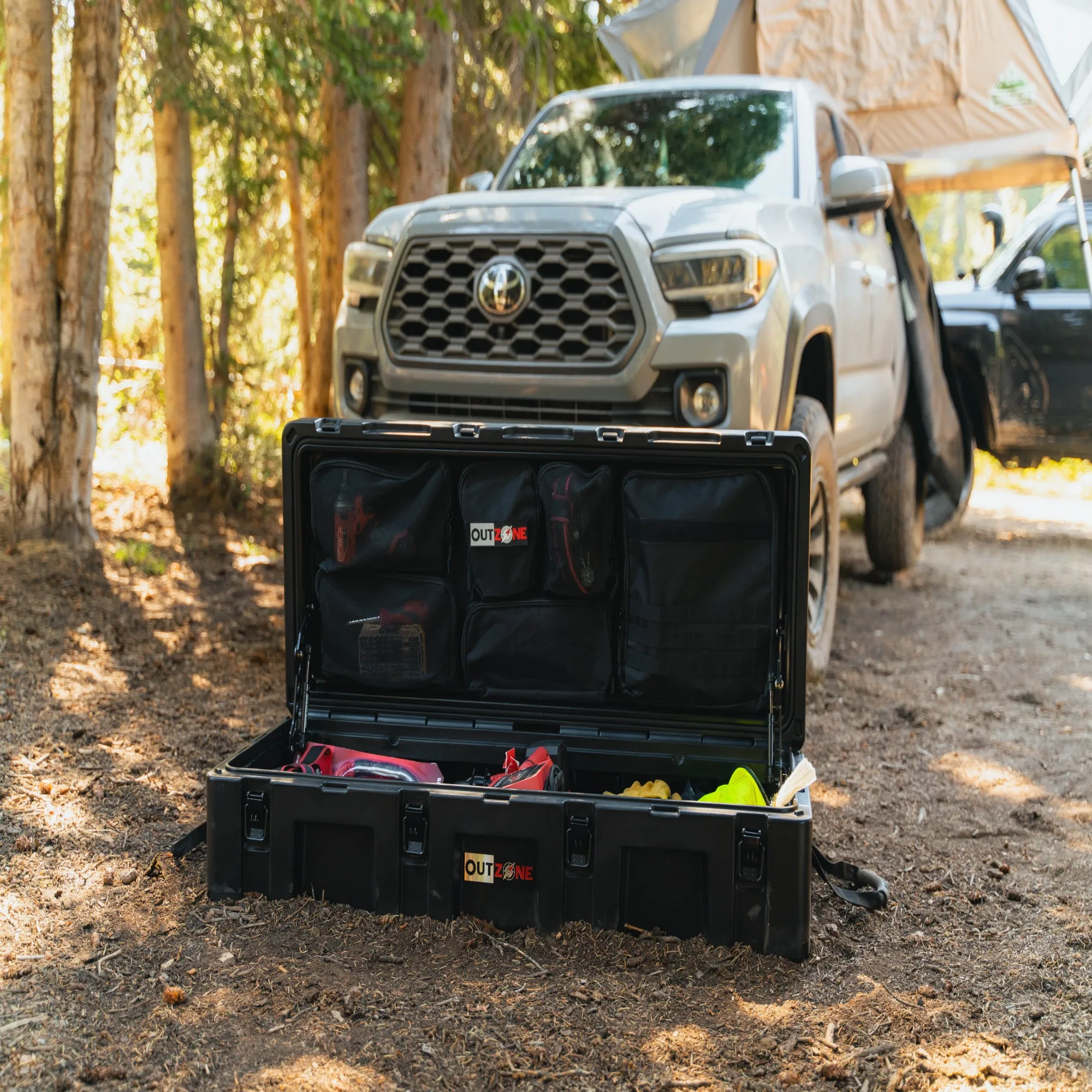 116L LLDPE Cargo Case, Heavy Duty 120cm Rotomolded Tool Box, Roof Rack Storage Box with Quick Mount Bracket, for 4WD Camping
