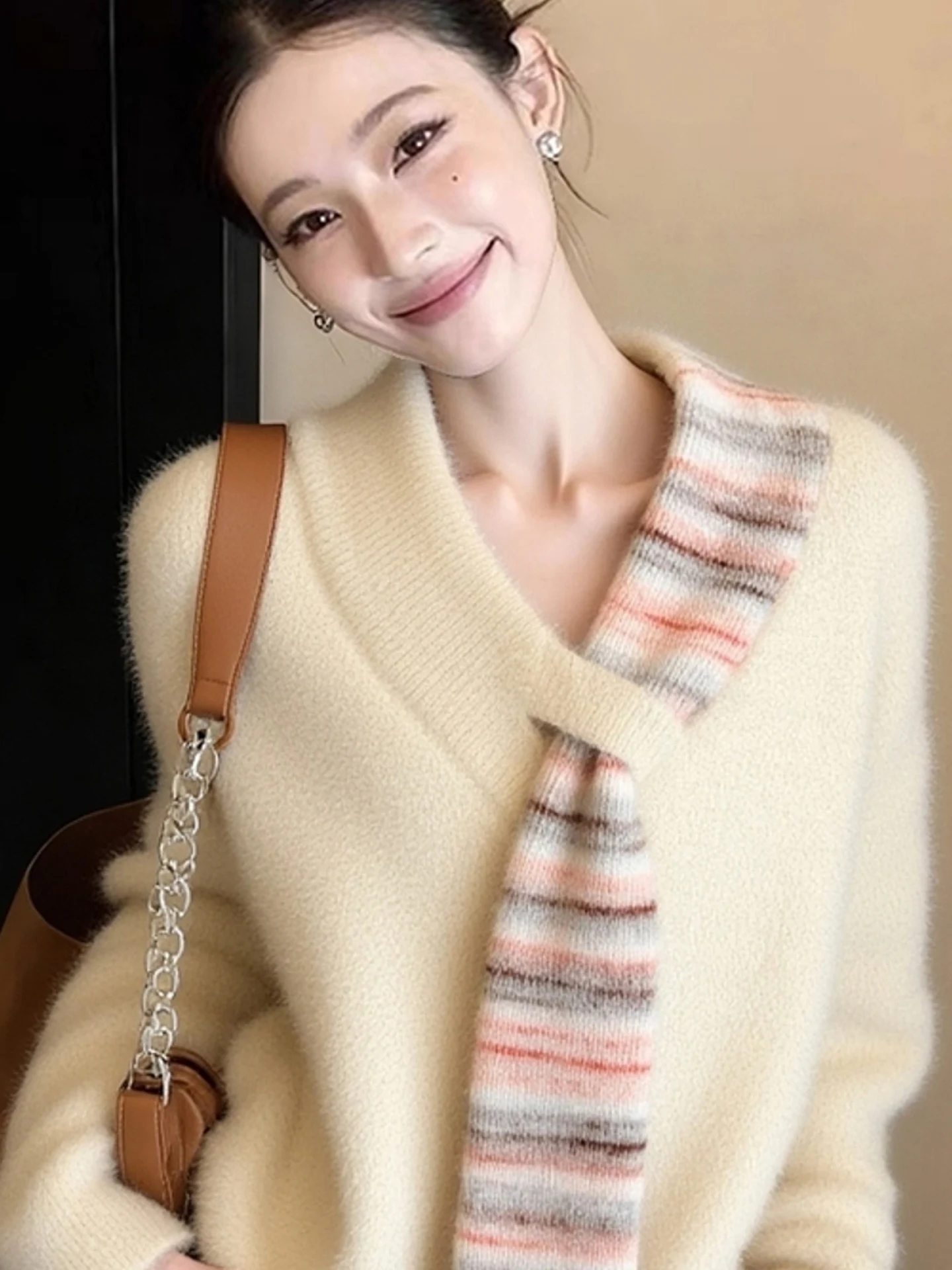 Pull en tricot doux et épais pour femme, pull léger et polyvalent, sensation haut de gamme, nouvelle collection automne hiver