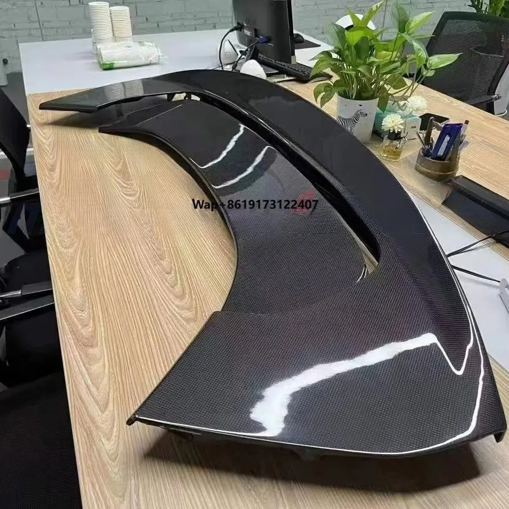 

CARBON FIBER REAR WING For SF90