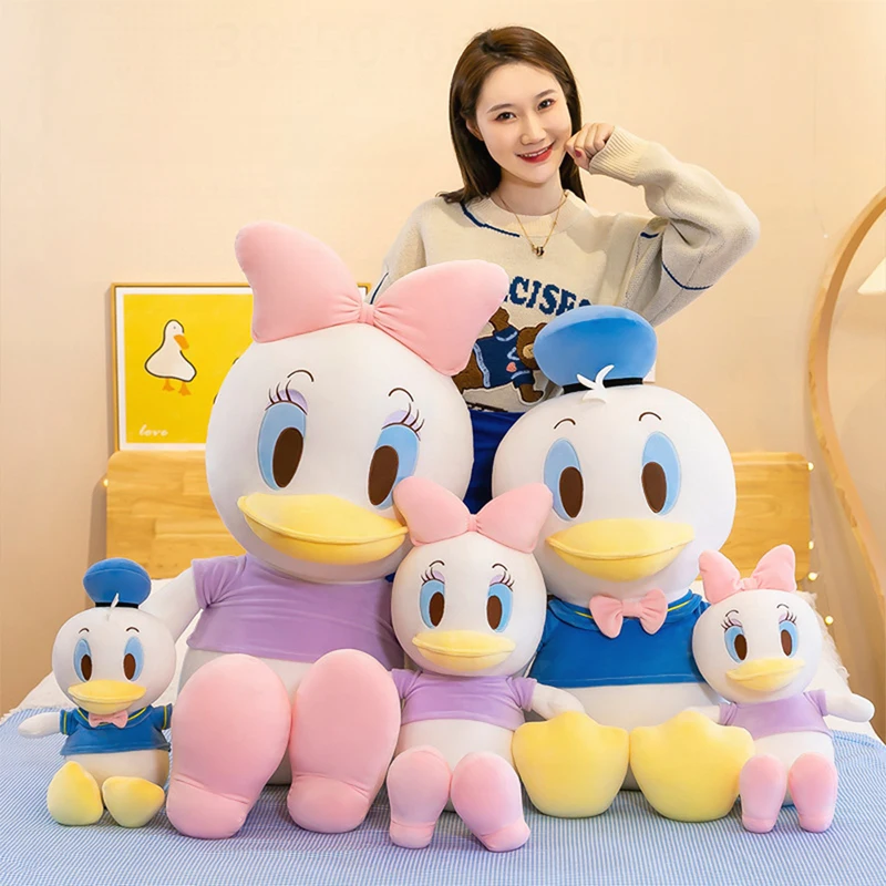 

kawaii Cartoon Cute Donald Duck Plush Toy Daisy Doll Stuffed Animal Kids Birthday Xmas Gift for Children Party Present Soft Toy