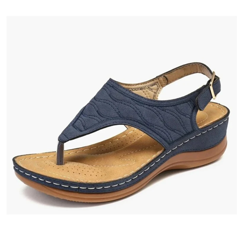 

Женские сандалии, женские туфли-стринги на танкетке с застежкой на носок, модная повседневная женская пляжная обувь с вышивкой на платформе и пряжкой 2023 г.