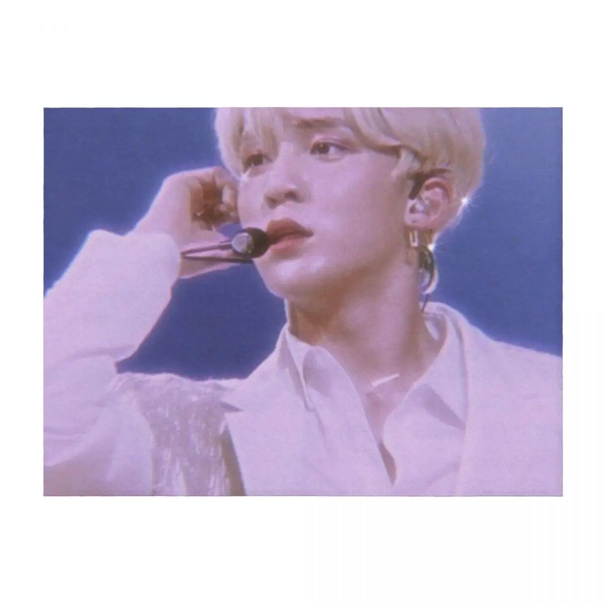 

ATEEZ YUNHO 90s AESTHETIC Throw Blanket Retros Bed covers Tourist Camping Blankets