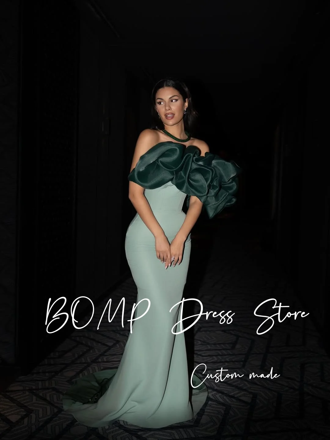 BOMP Elegantes Abendkleid aus grünem Satin, Meerjungfrau, dunkelgrün, Organza, Perlenstickerei, für formelle Anlässe, Abendkleid, individuelle Partykleider
