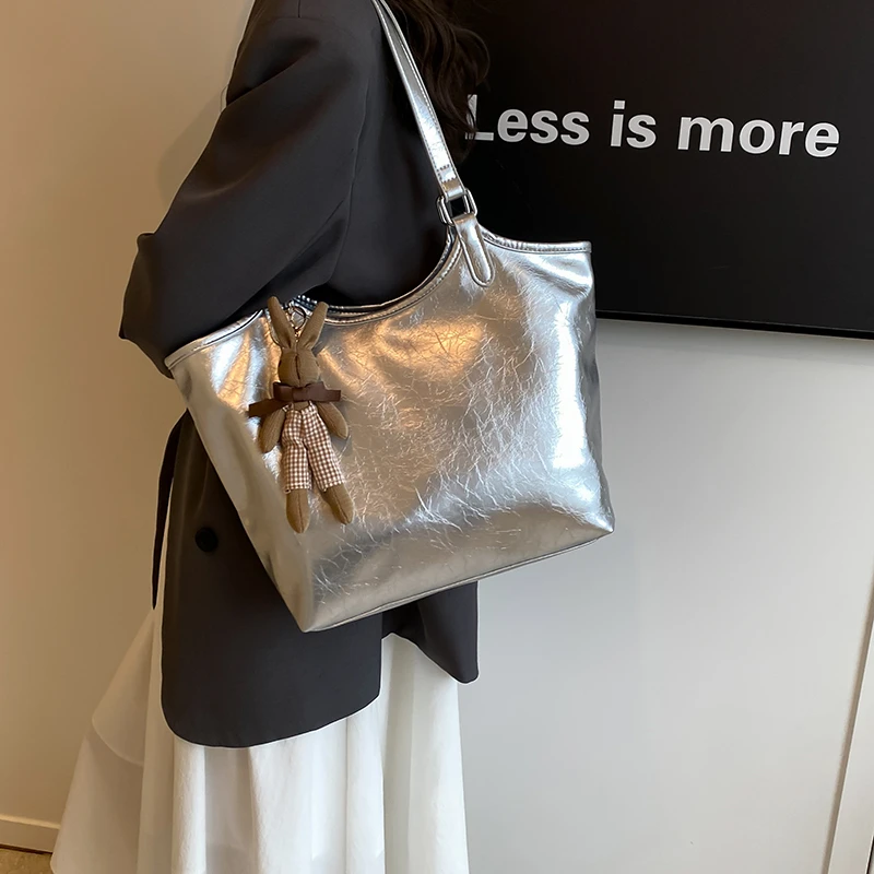 PU Leather Sliver Casual Totes Light Large Capacity Shoulder Bags For Women Classic Simple Solid Handbags Big Female Packages