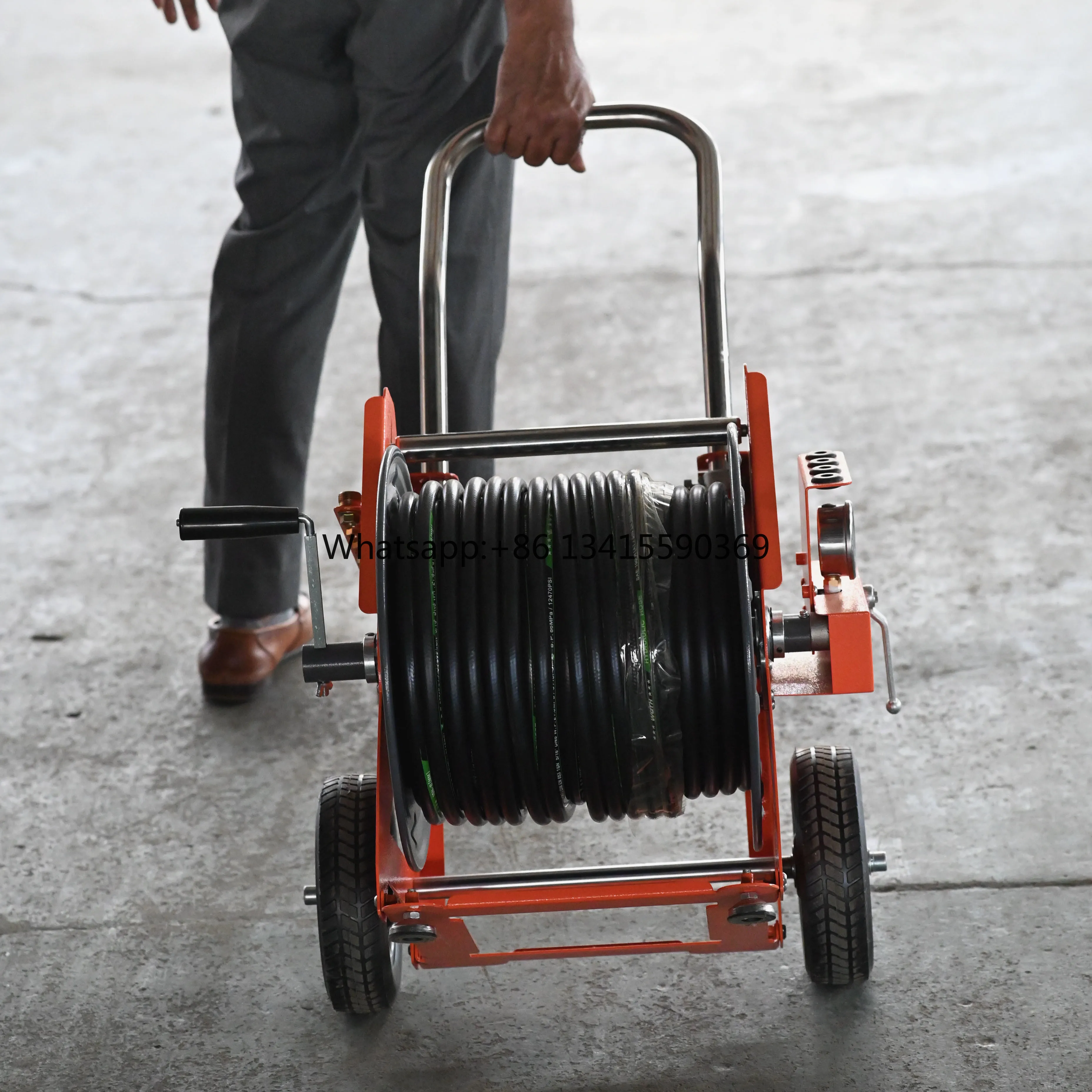 

Telescopic Garden Hose Reel Freestanding Hose Reel Organizes Hoses Easy to Remove and Durable