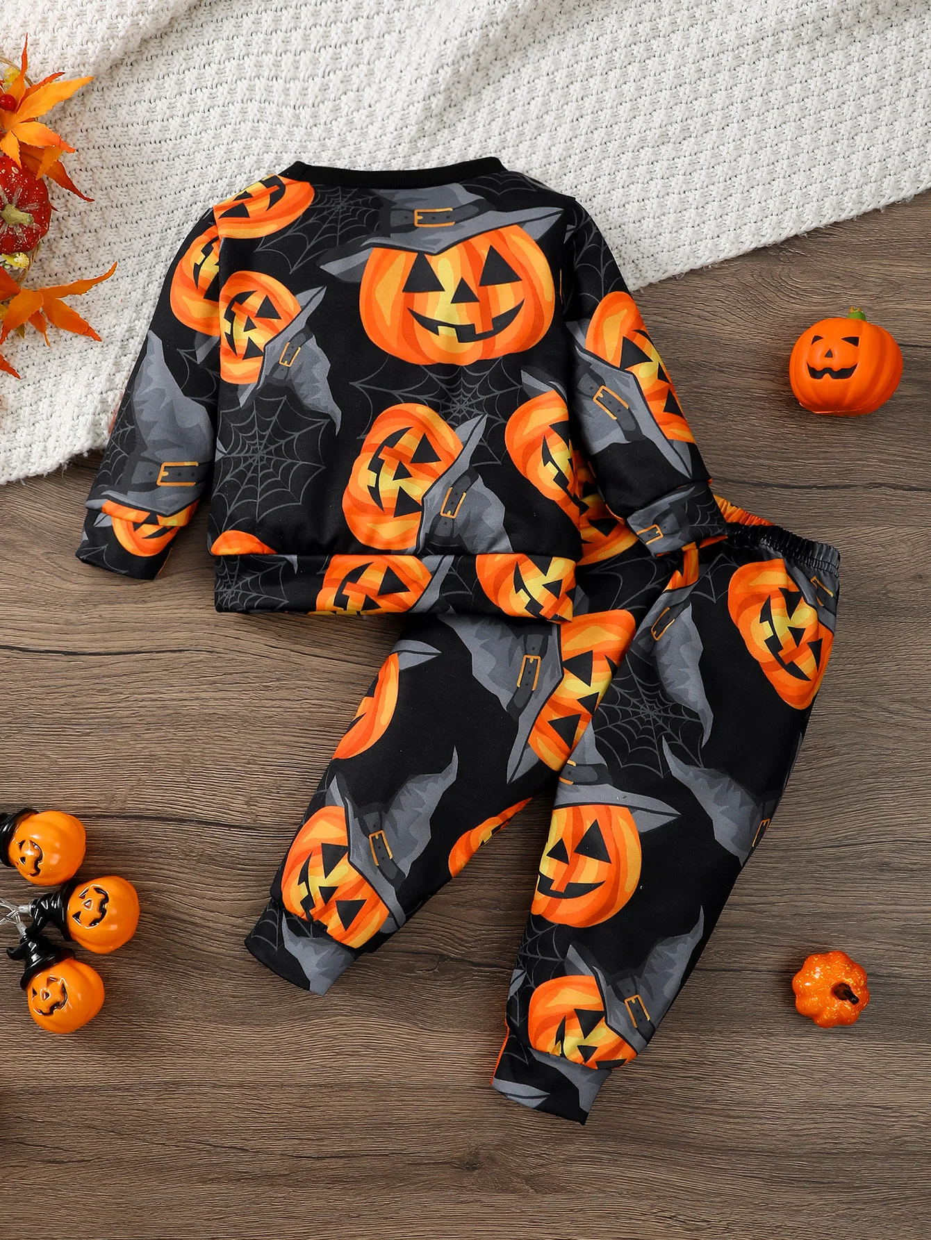 Design Sense Halloween Costume Set For Male Baby Handsome Black Pumpkin Spider Web Printed Long-Sleeved Hoodie And Ankle Pants