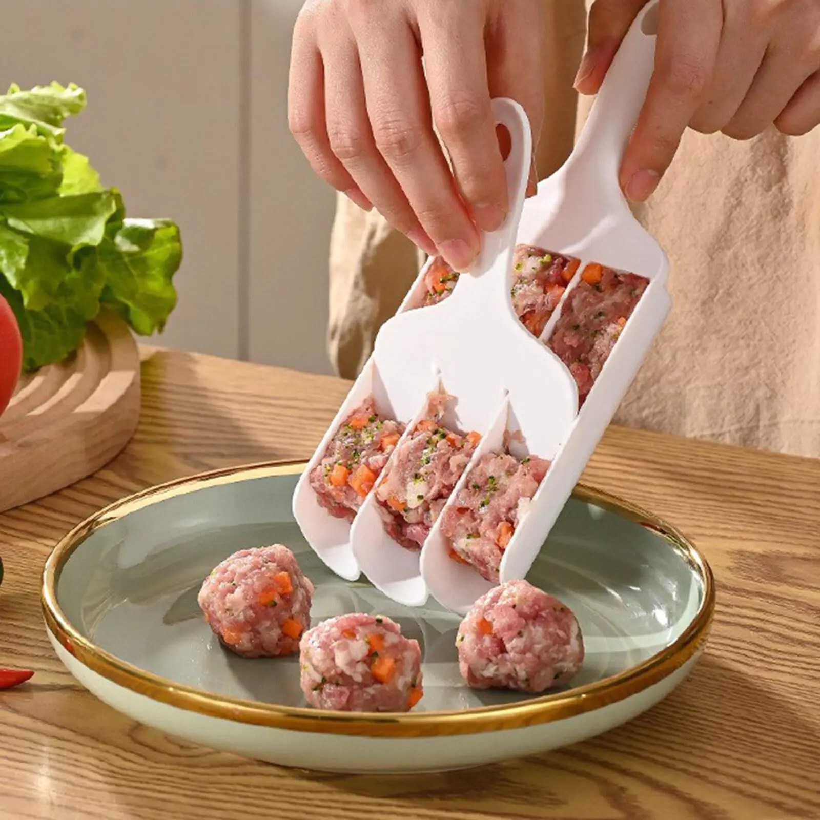 Plastic Kitchen Triple Meatball Maker Rice Balls Mold Meat Baller Spoon Scraper