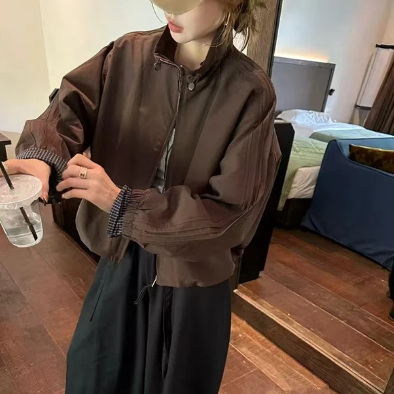 

Women Solid Cargo Coats Short Jackets Plaid Spliced Cuff Long Sleeves Stand Collar Zipper Loose Fit Casual 2025 Spring Autumn