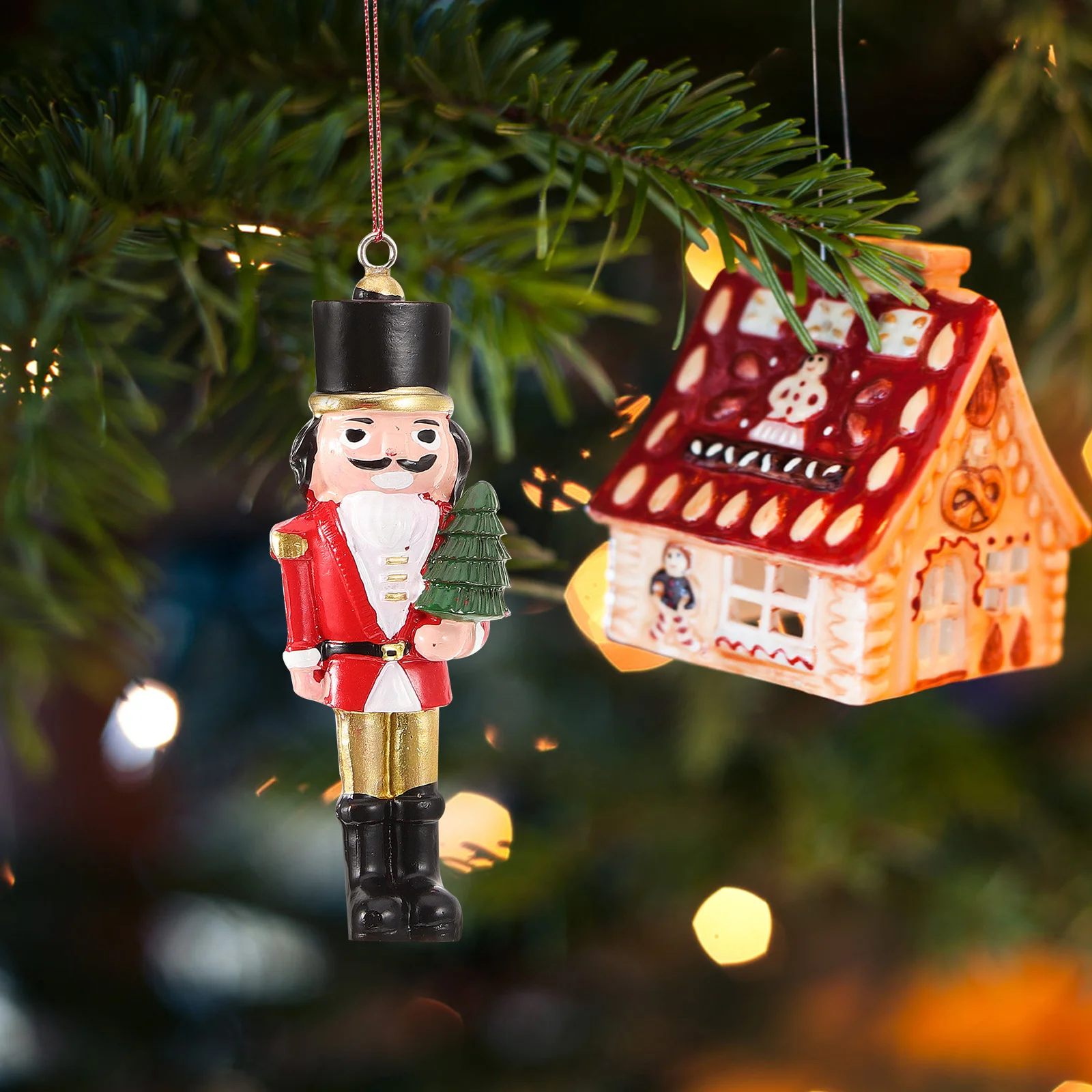 2 Pcs Resin Soldier Pendant Nutcracker Figure Figurine Hanging Decorations Mini Wreath